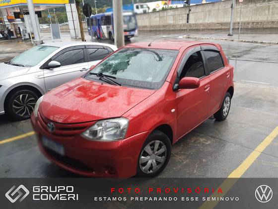 TOYOTA ETIOS 1.3 XS 16V FLEX 4P MANUAL TOYOTA ETIOS 1.3 XS 16V FLEX 4P MANUAL